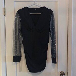 BRAND NEW NEVER-WORN Holiday Sparkle-sleeve V-neck top